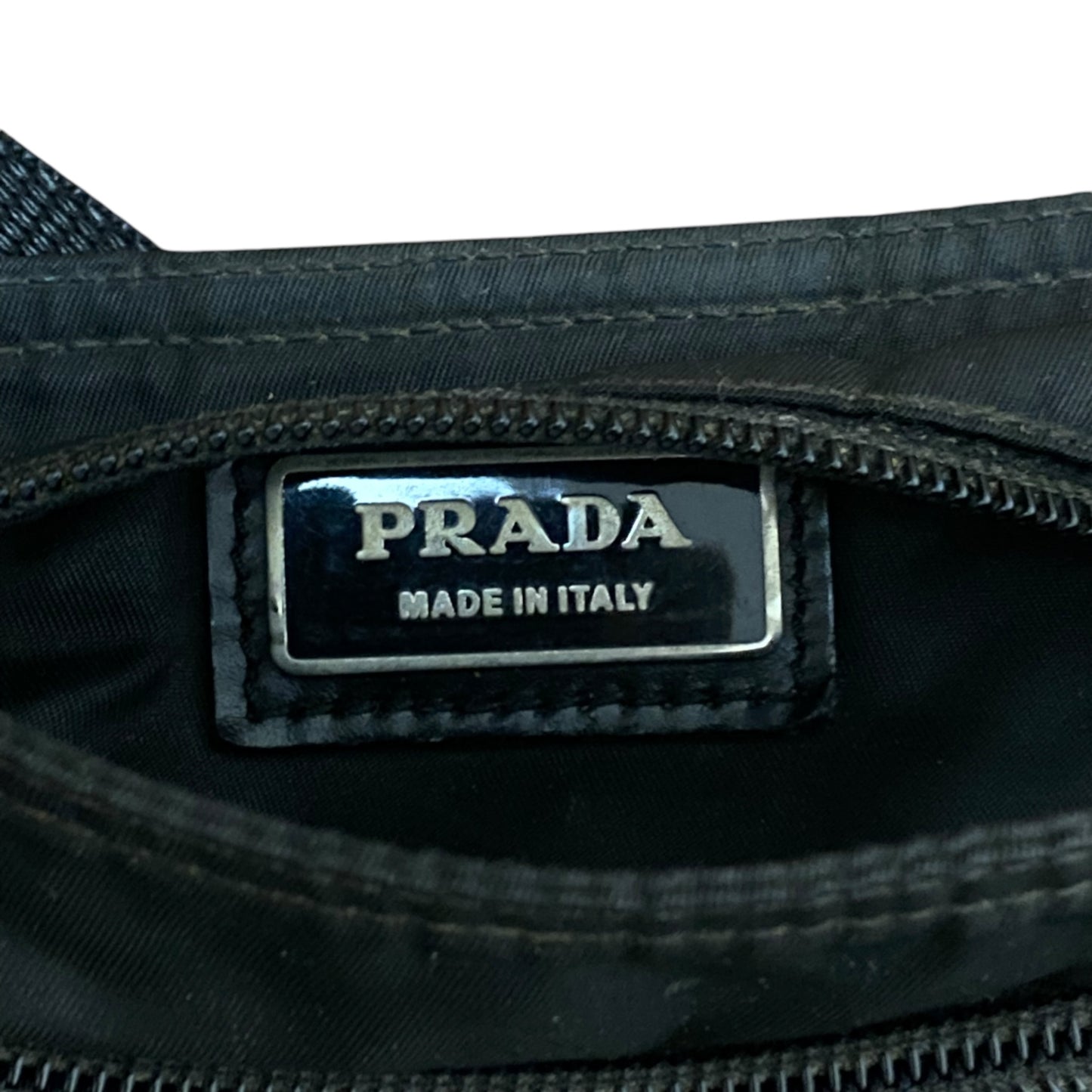Prada Umhängetasche